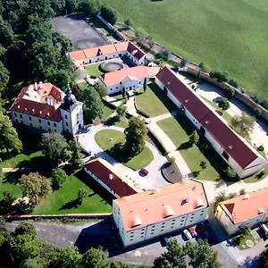 Pytloun Chateau Ctenice Hotel