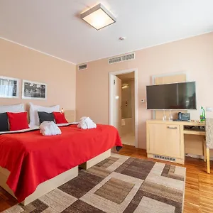 Amarilis Prague