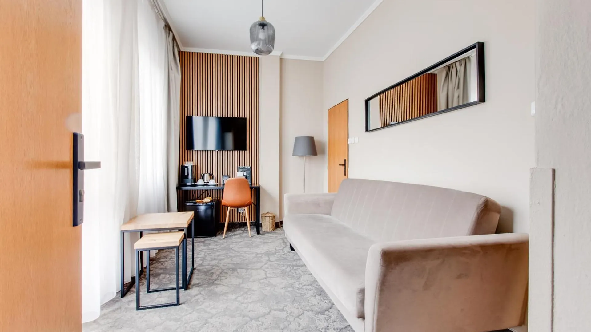 Hotel Andante Prague 3*,