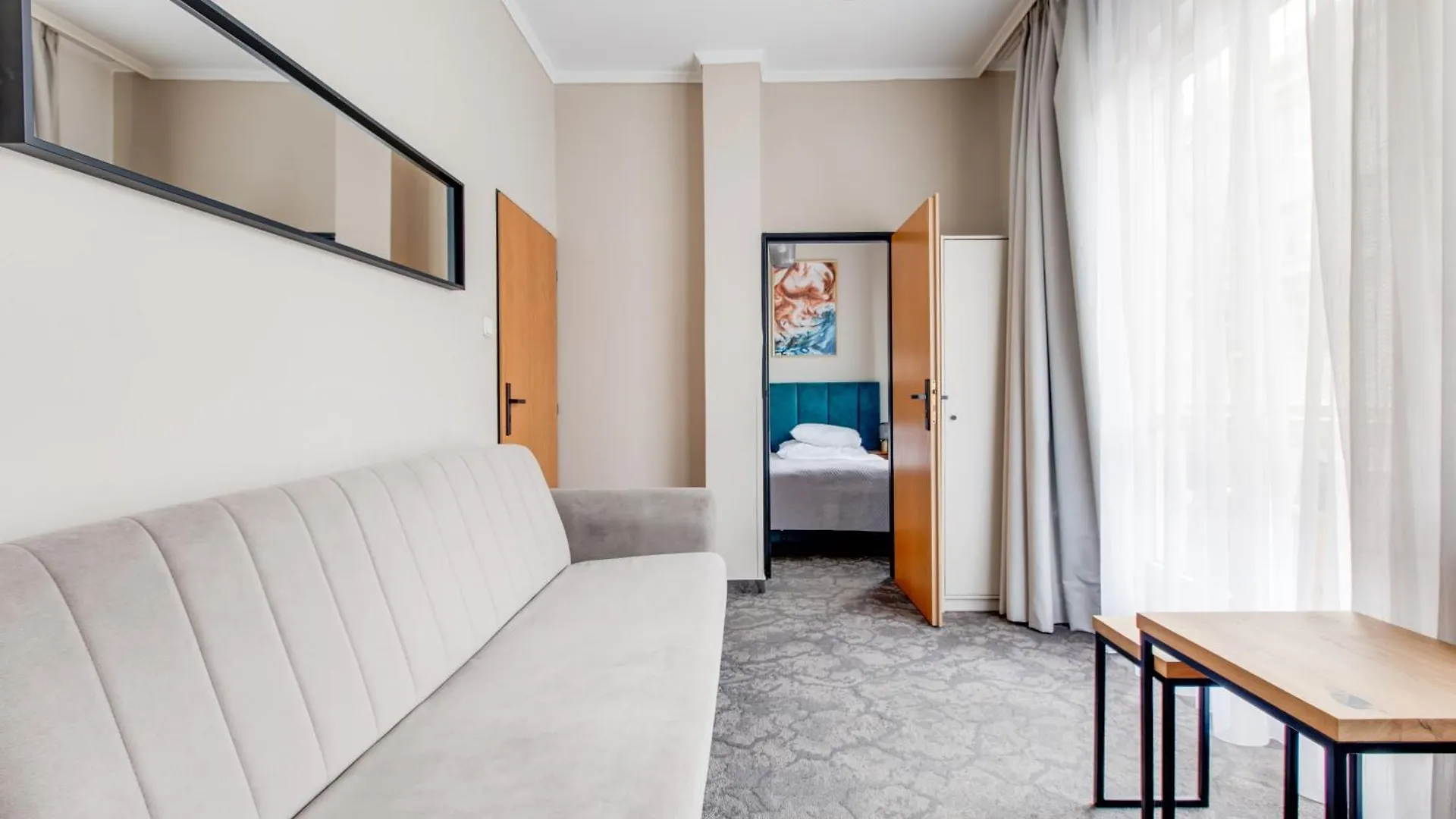 Hotel Andante Prague 3*,